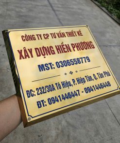 Biển bảng hiệu công ty bằng inox vàng gương ăn mòn