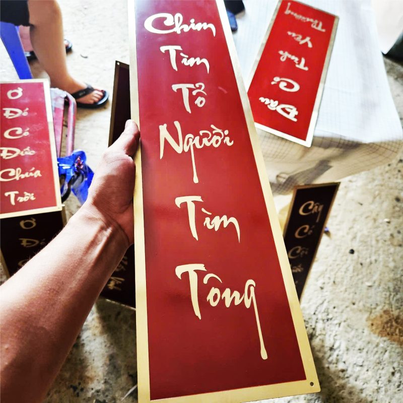 Gia Công Biển Bảng Logo Tem Nhãn Bảng ĐỒng Ăn Mòn