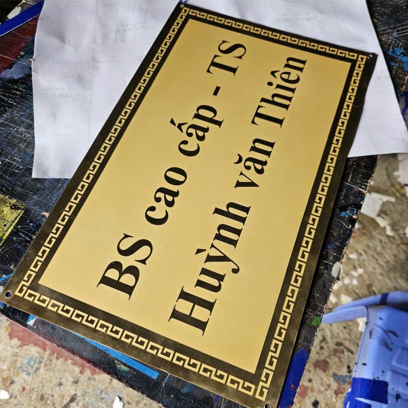 Mẫu biển bảng tên phòng làm việc Giám đốc - CT HĐQT đẹp