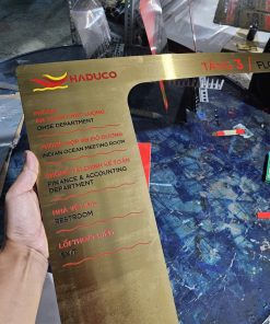 biển bảng inox ăn mòn cho phòng ban công ty - số nhà đẹp
