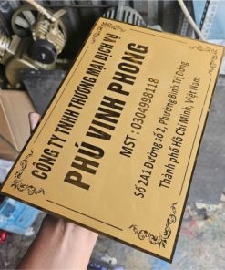 Bien bang hieu cong ty bang inox an mon