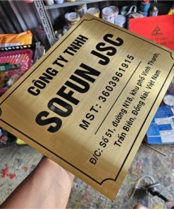 Bien bang hieu cong ty bang inox an mon