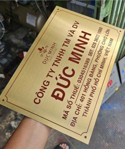 Bảng biển hiệu tên công ty doanh nghiệp địa điểm kinh doanh bằng inox 1